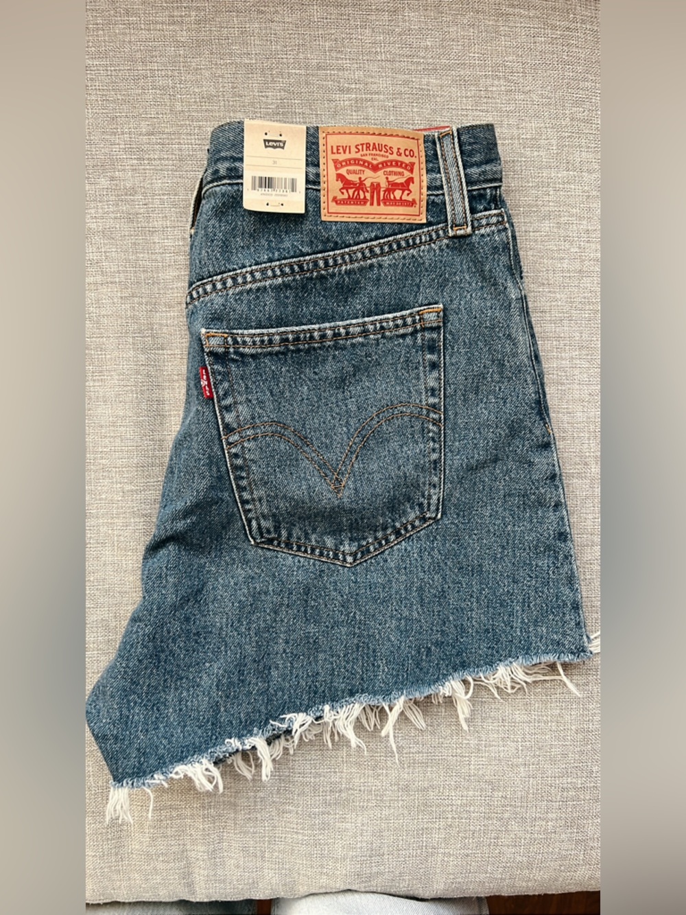 Levi's Women's High Waisted Mom Shorts - Picture 6 of 10